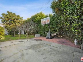 2436 20th Street, Santa Monica CA 90405