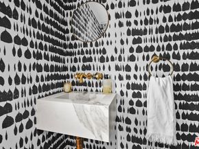 23255 Mariposa De Oro Street, Malibu CA 90265