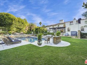 23255 Mariposa De Oro Street, Malibu CA 90265