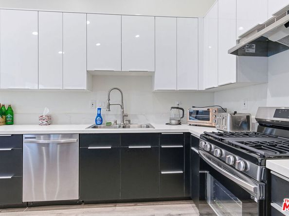 611 N Buena Vista Street, Burbank CA 91505