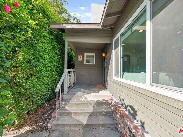 5913 Fountain Avenue, Los Angeles CA 90028