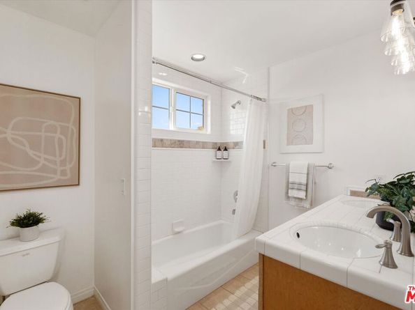 2409 Olive Avenue, La Crescenta CA 91214