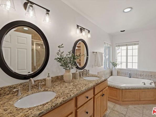 2409 Olive Avenue, La Crescenta CA 91214