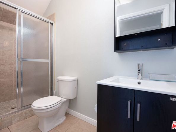 1220 W 27th Street, Los Angeles CA 90007