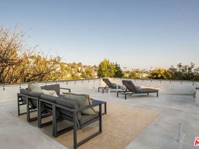 2465 N Gower Street, Los Angeles CA 90068