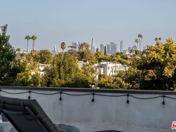 2465 N Gower Street, Los Angeles CA 90068