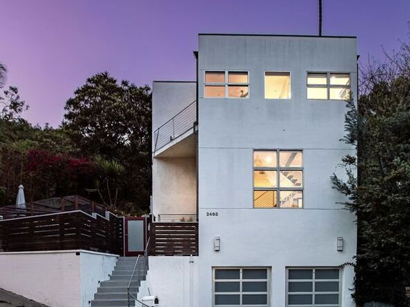 2465 N Gower Street, Los Angeles CA 90068