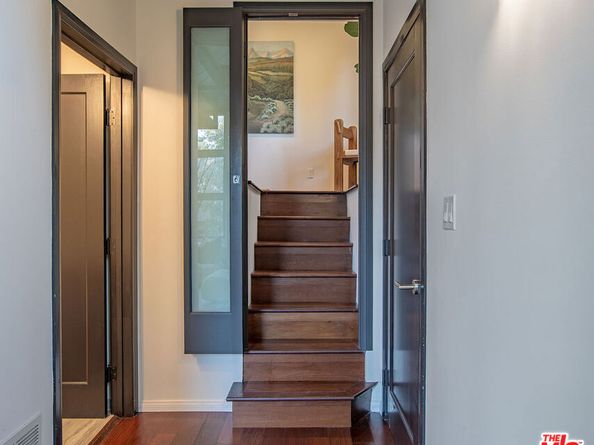 2465 N Gower Street, Los Angeles CA 90068