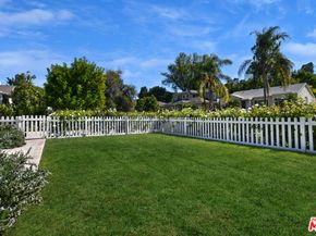 18033 Rosita Street, Encino CA 91316