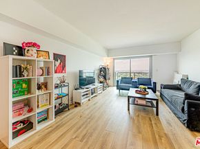 13700 Marina Pointe Drive 1018, Marina Del Rey CA 90292