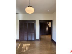 1017 W 24th Street, Los Angeles CA 90007