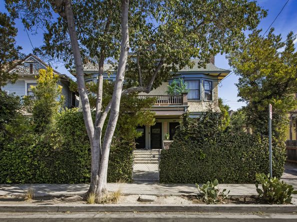 1017 W 24th Street, Los Angeles CA 90007