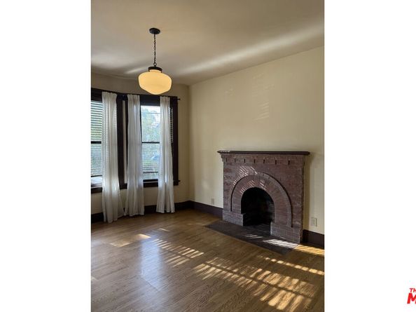 1017 W 24th Street, Los Angeles CA 90007