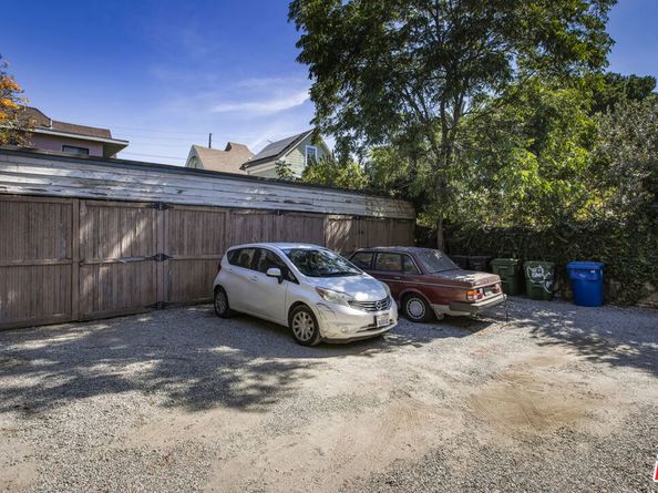 1017 W 24th Street, Los Angeles CA 90007