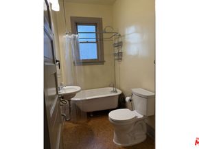 1017 W 24th Street, Los Angeles CA 90007