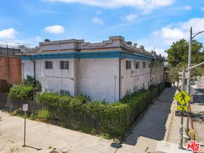 3806 S Broadway, Los Angeles CA 90037