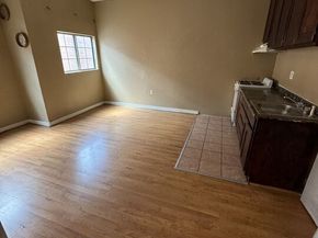 3806 S Broadway, Los Angeles CA 90037