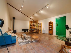 2002 Tuna Canyon Road, Topanga CA 90290