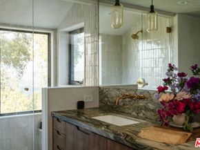 2002 Tuna Canyon Road, Topanga CA 90290