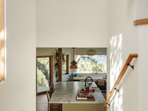 2002 Tuna Canyon Road, Topanga CA 90290