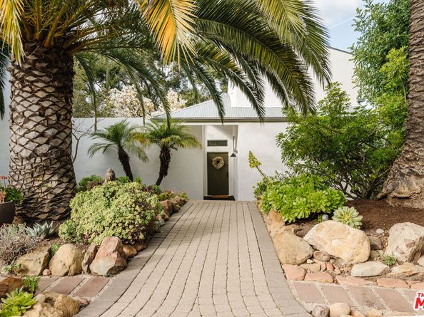 2002 Tuna Canyon Road, Topanga CA 90290