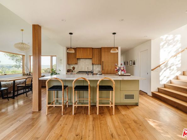 2002 Tuna Canyon Road, Topanga CA 90290