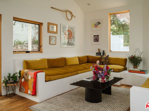 2002 Tuna Canyon Road, Topanga CA 90290