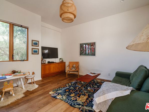 2002 Tuna Canyon Road, Topanga CA 90290