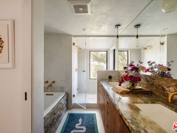 2002 Tuna Canyon Road, Topanga CA 90290