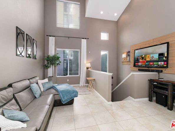 507 Rockefeller, Irvine CA 92612