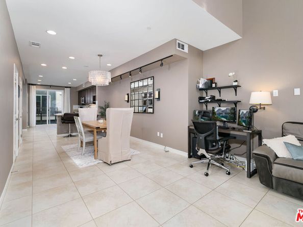 507 Rockefeller, Irvine CA 92612