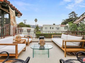 8210 Willoughby Avenue, Los Angeles CA 90046