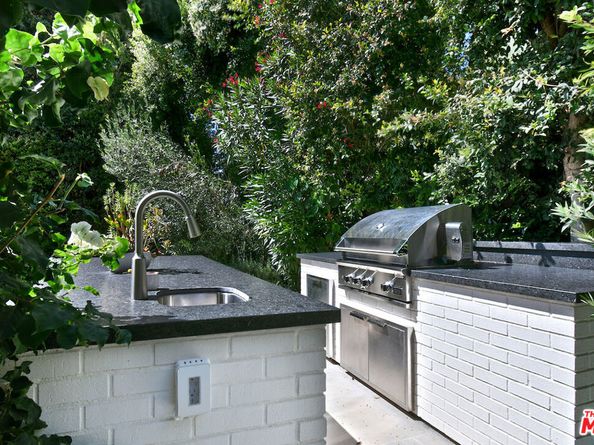 416 21st Place, Santa Monica CA 90402