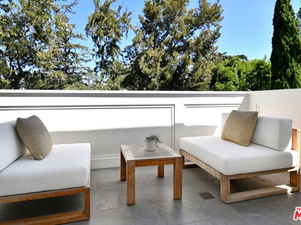 416 21st Place, Santa Monica CA 90402