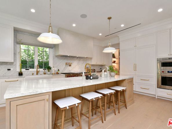 416 21st Place, Santa Monica CA 90402