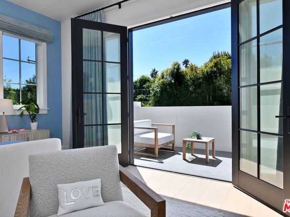 416 21st Place, Santa Monica CA 90402