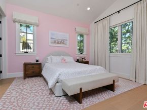 416 21st Place, Santa Monica CA 90402