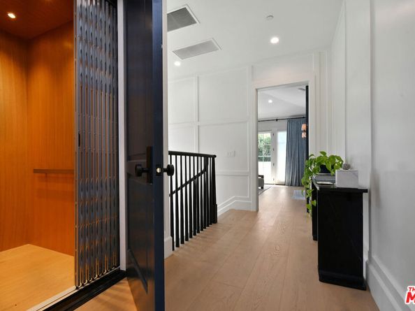 416 21st Place, Santa Monica CA 90402