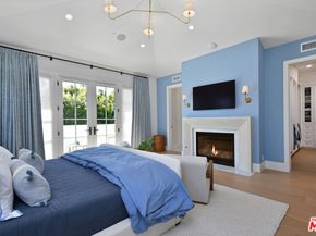 416 21st Place, Santa Monica CA 90402