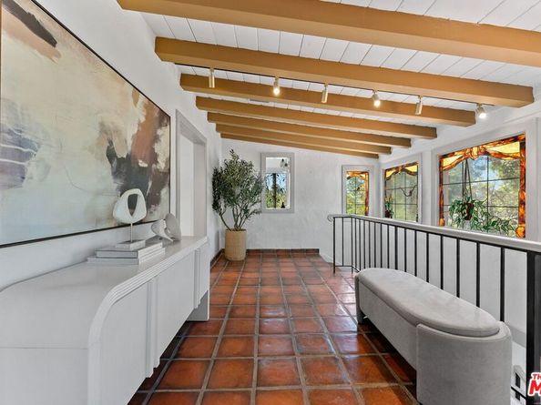 10320 Mississippi Avenue, Los Angeles CA 90025