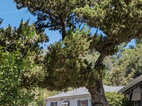 7815 Denivelle Road, Sunland CA 91040