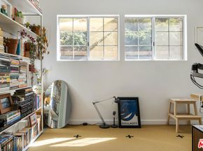 7815 Denivelle Road, Sunland CA 91040