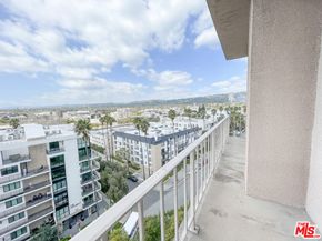 100 S Doheny Drive 920, Los Angeles CA 90048