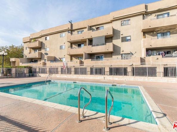 10901 Laurel Canyon Boulevard 201, San Fernando CA 91340