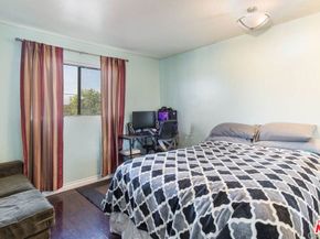 10901 Laurel Canyon Boulevard 201, San Fernando CA 91340