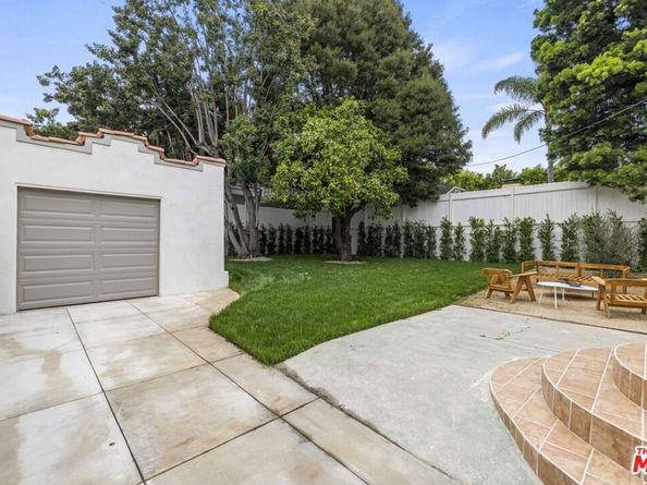 1337 N Orange Grove Avenue, West Hollywood CA 90046