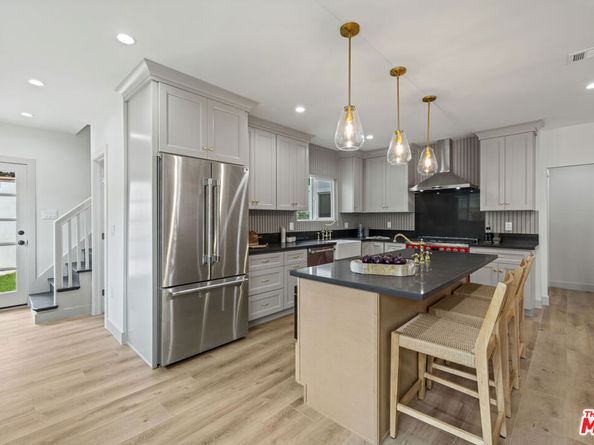 1337 N Orange Grove Avenue, West Hollywood CA 90046