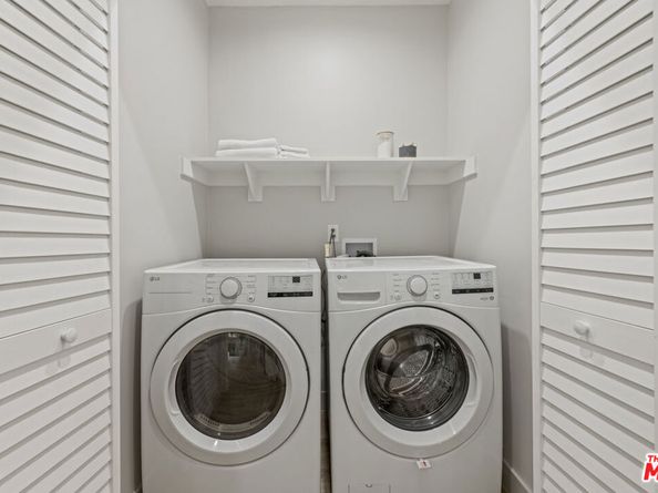 1337 N Orange Grove Avenue, West Hollywood CA 90046