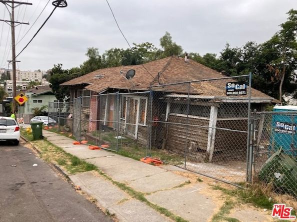 145 N Toluca Street, Los Angeles CA 90026