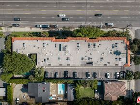 6121 Woodman Avenue, Van Nuys CA 91401